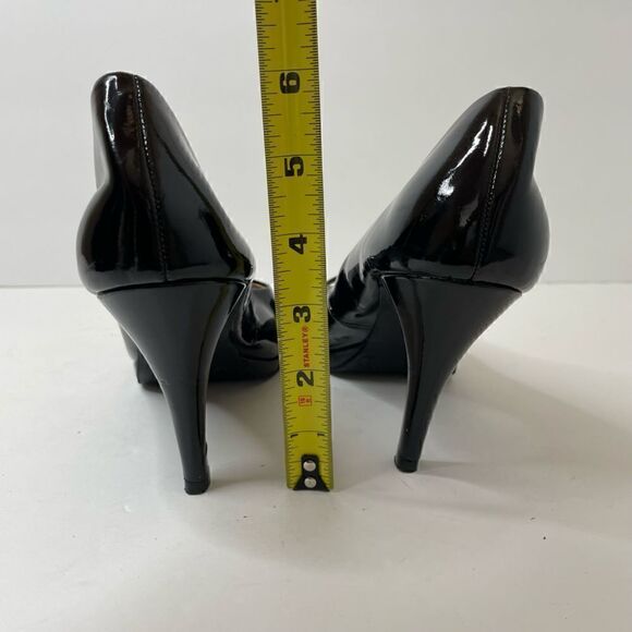 Merona| 8Medium| Patent leather | peep toe| Basic Pump - Picture 10 of 11